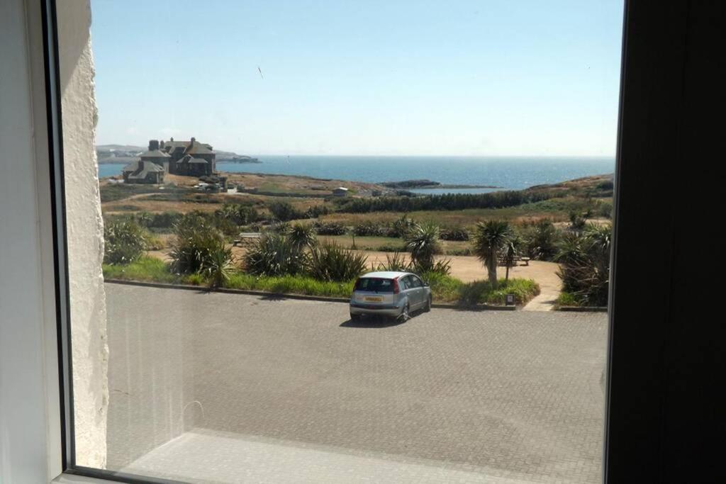 Plas Darien-3 Bed Apt- Sea Views - Sleeps 5 Trearddur Exterior photo